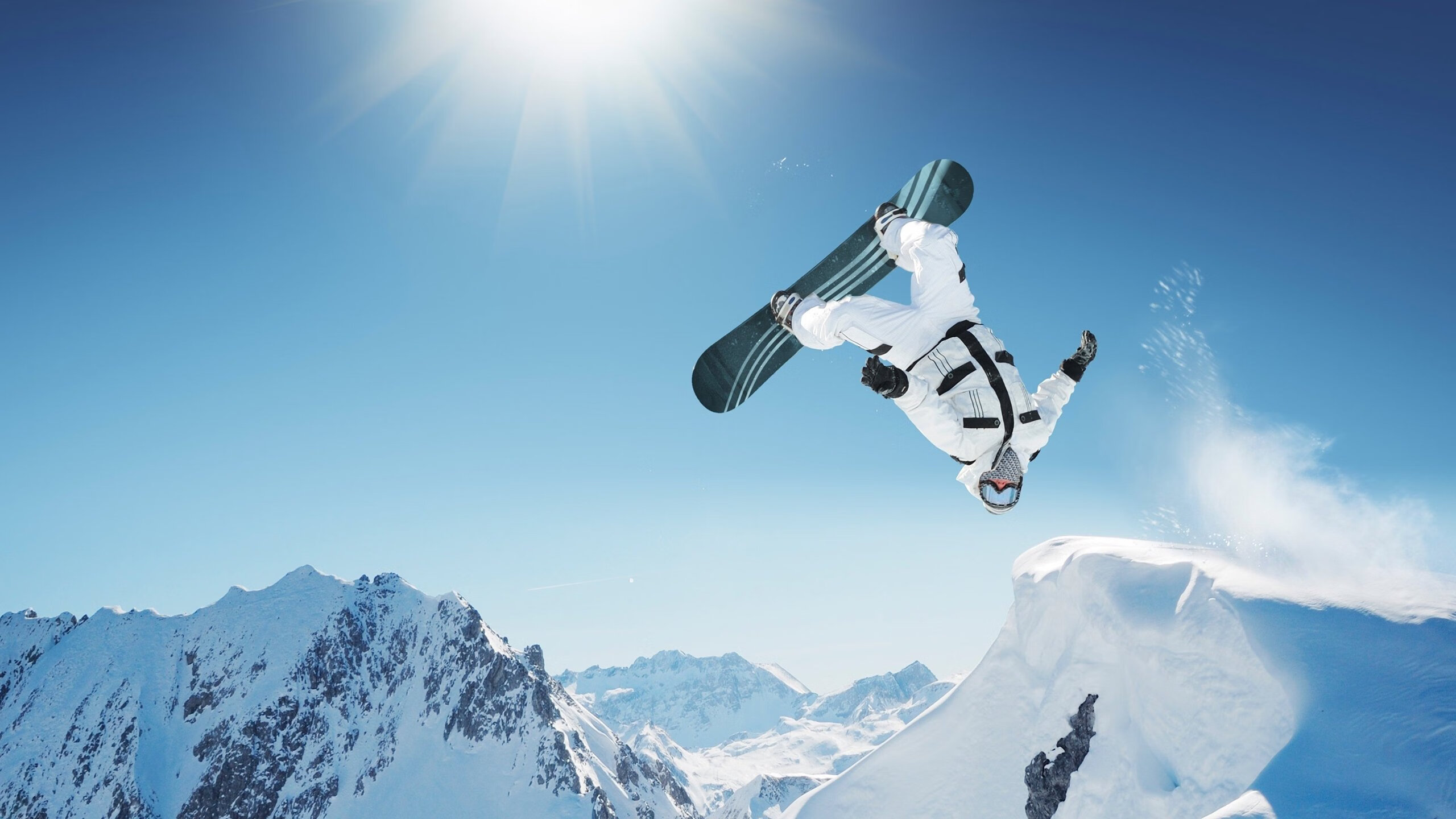 电竞世界杯震撼开幕 全球顶尖战队争夺荣耀